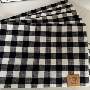 NWT Set of 6 Kirkland’s Buffalo Check Placemats